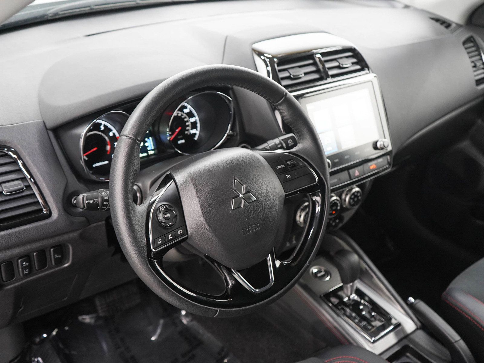 Used 2026 Mitsubishi Outlander Sport SE AWD/4WD image 20