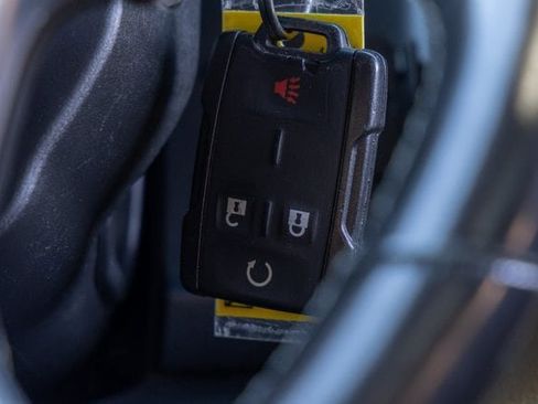 Used 2018 GMC Sierra 2500 SLE image 23