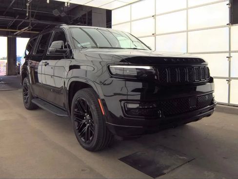 Used 2024 Jeep Wagoneer Series II w/ Convenience Group I AWD/4WD image 1