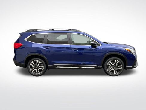 New 2026 Subaru Ascent Limited image 6