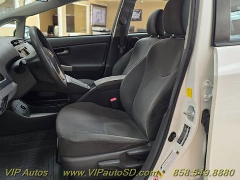 Used 2010 Toyota Prius Three image 15