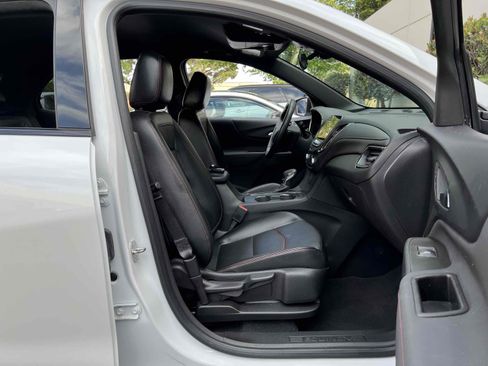 Used 2023 Chevrolet Equinox RS w/ RS Leather Package image 22