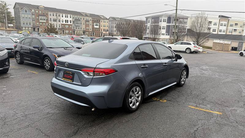 Used 2022 Toyota Corolla LE FWD image 14