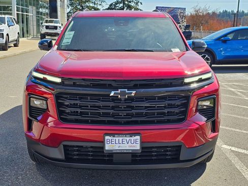 New 2026 Chevrolet Traverse LT image 8