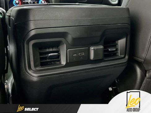 Used 2020 Chevrolet Silverado 1500 LT Trail Boss AWD/4WD image 27