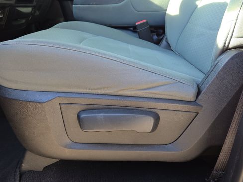 Used 2016 RAM 1500 Tradesman w/ Popular Equipment Group image 17