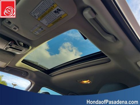 Used 2022 Subaru Outback Limited image 22