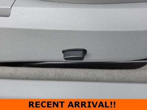 Used 2008 Chrysler Sebring Limited w/ Luxury Group image 27