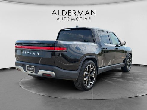 Used 2022 Rivian R1T Adventure AWD/4WD image 5