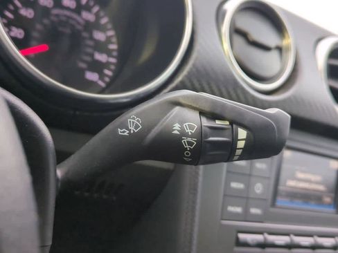 Used 2018 Ford Mustang Coupe image 24