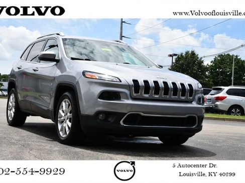 Used 2017 Jeep Cherokee Limited FWD image 1