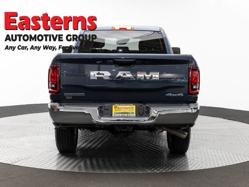 Used 2026 RAM 2500 Big Horn AWD/4WD image 6