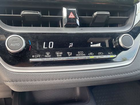 Used 2024 Toyota Corolla Sedan w/ SE Convenience Package FWD image 19