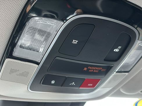 Used 2023 Hyundai Sonata SEL FWD image 33
