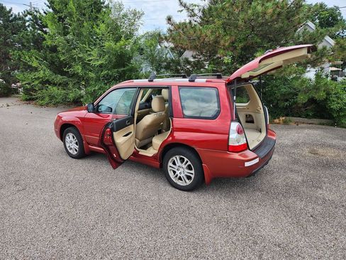Used 2006 Subaru Forester 2.5XT Limited AWD/4WD image 21