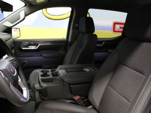 New 2026 GMC Sierra 1500 Elevation AWD/4WD image 18
