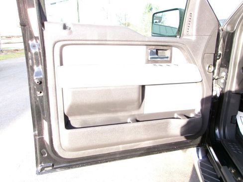 Used 2014 Ford F150 XLT w/ Equipment Group 302A Luxury image 29