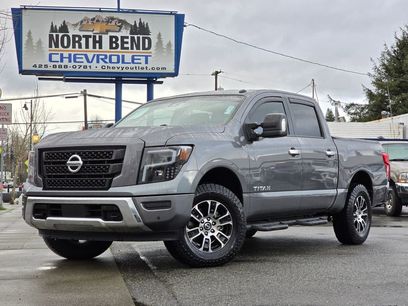 Used 2021 Nissan Titan SV w/ SV Convenience Package