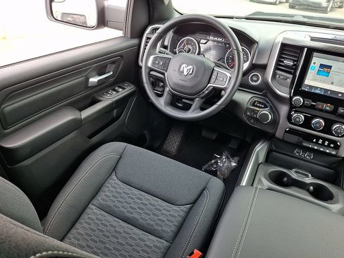 New 2026 RAM 1500 Express AWD/4WD image 10