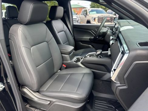 New 2026 GMC Canyon Elevation w/ Convenience Package AWD/4WD image 11