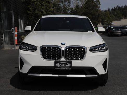 Used 2025 BMW X4 xDrive30i w/ Premium Package AWD/4WD image 6