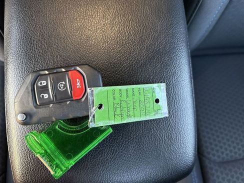 Used 2024 Jeep Wrangler Unlimited Rubicon 4xe w/ Technology Group image 28