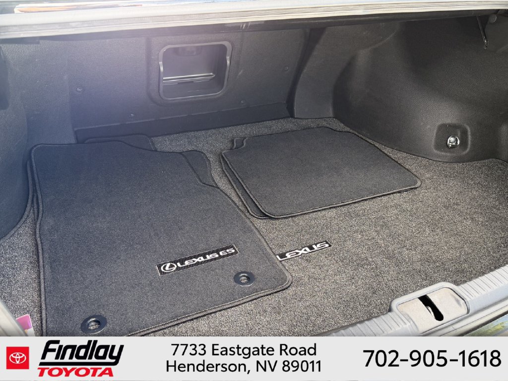 Used 2024 Lexus ES 350 w/ Premium Package FWD image 29