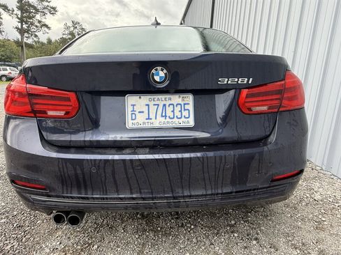 Used 2016 BMW 328i Sedan image 4