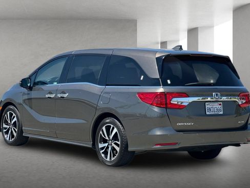 Used 2019 Honda Odyssey Elite image 6