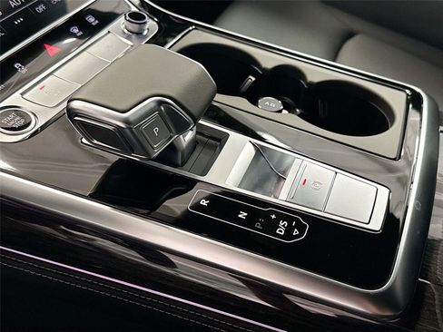 New 2026 Audi Q8 Premium Plus AWD/4WD image 17