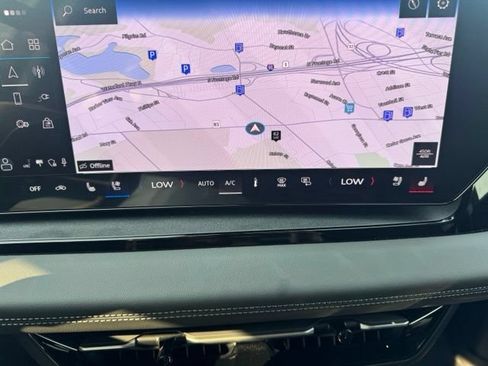 Certified 2025 Audi Q6 e-tron Premium Plus AWD/4WD image 34