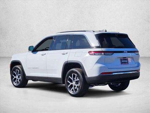 New 2025 Jeep Grand Cherokee Limited w/ Luxury Tech Group II RWD image 9