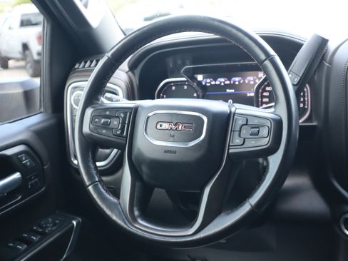 Used 2022 GMC Sierra 2500 AT4 w/ AT4 Premium Plus Package AWD/4WD image 16