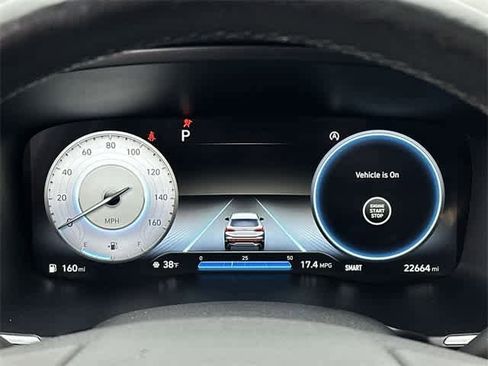 Used 2023 Hyundai Santa Fe Limited image 7
