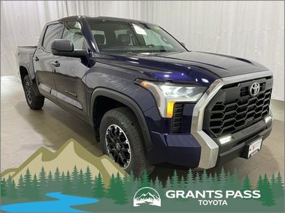 New 2026 Toyota Tundra SR5 w/ TRD Off-Road Package