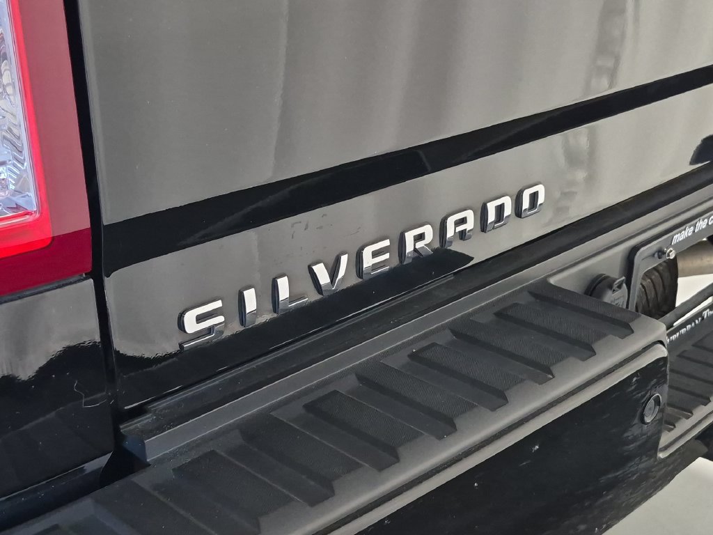 Used 2018 Chevrolet Silverado 1500 High Country AWD/4WD image 16