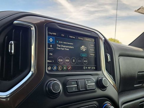 Certified 2021 Chevrolet Silverado 1500 High Country w/ Technology Package AWD/4WD image 56