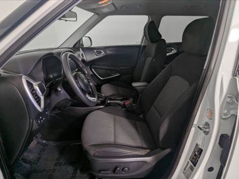 Used 2021 Kia Soul S FWD image 14