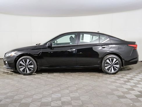 Used 2021 Nissan Altima 2.5 SV AWD/4WD image 12