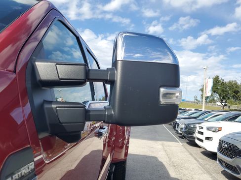 Used 2024 Ford F450 Platinum image 4