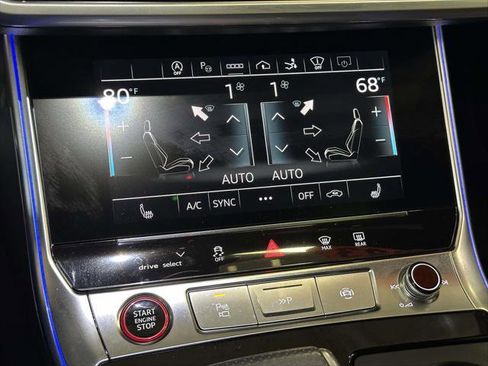 Used 2023 Audi S7 Prestige w/ Prestige Package image 30