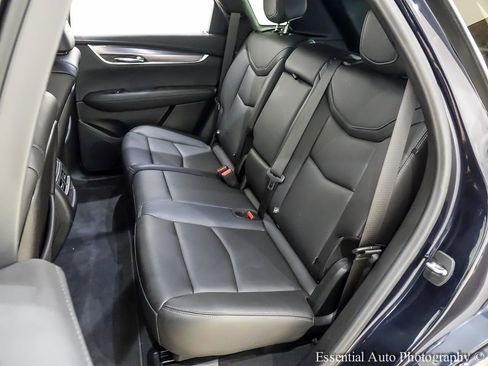 Used 2022 Cadillac XT5 Luxury FWD image 16