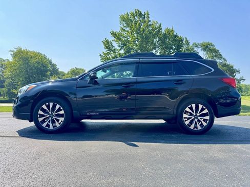 Used 2015 Subaru Outback 2.5i Limited AWD/4WD image 4