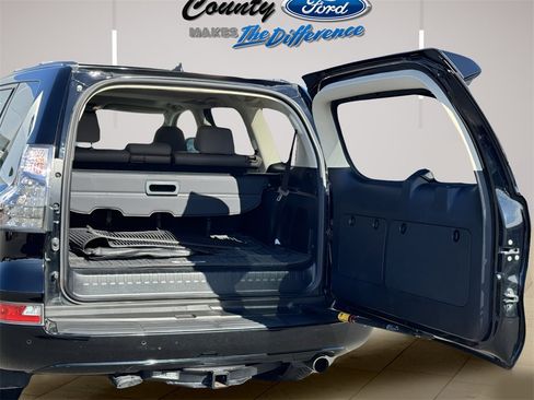 Used 2020 Lexus GX 460 Premium image 46