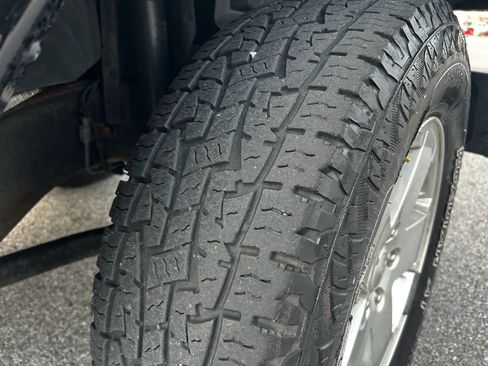 Used 2012 Jeep Wrangler Sahara w/ Dual Top Group image 32