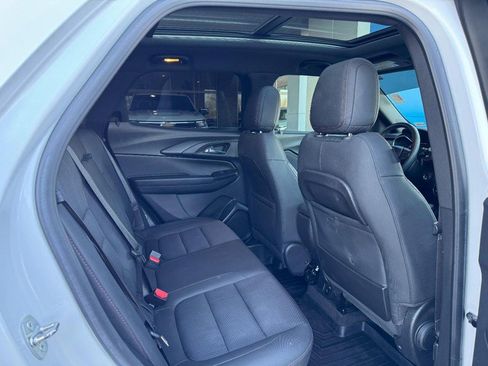 Used 2022 Chevrolet TrailBlazer RS w/ Sun and Liftgate Package image 11