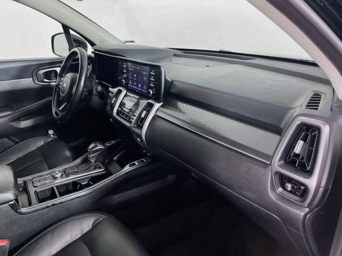 Used 2021 Kia Sorento S w/ Panoramic Sunroof Package FWD image 31