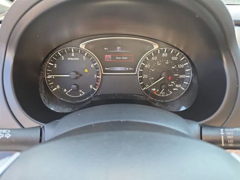 Used 2016 Nissan Altima 2.5 SV w/ Convenience Package FWD image 19