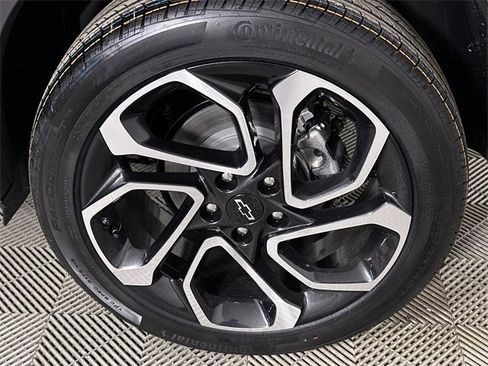 New 2026 Chevrolet Trax RS w/ Driver Confidence Package image 33
