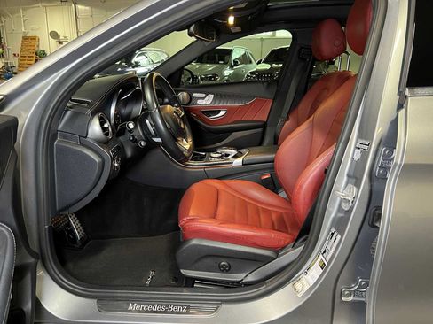 Used 2015 Mercedes-Benz C 300 4MATIC Sedan image 22
